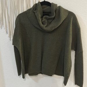 Cynthia Rowley 100% Extrafine Merino Wool L/XL